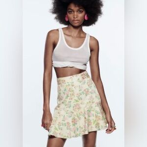Zara Floral High-Waisted Flounced Hem Mini Skirt Size XS